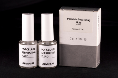 Smile Line Изолятор для керамики Porcelain Separating Fluid, 8 мл
